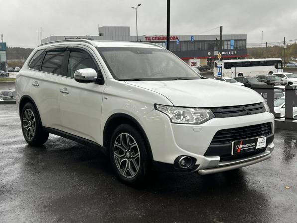 Mitsubishi Outlander III с пробегом 2014 года, цена 1 645 000 рублей, 313000 км, внедорожник, Автокод Объявления