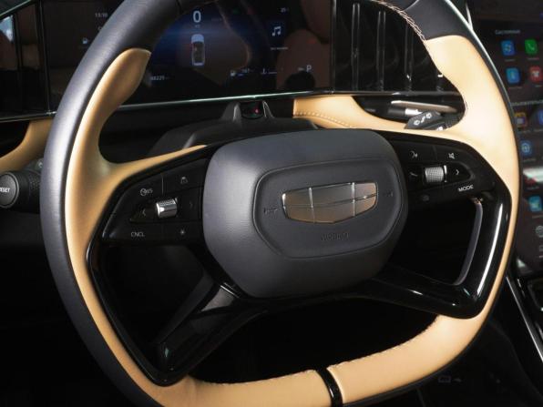 Geely Boyue L I с пробегом 2023 года, цена 2 650 000 рублей, 48225 км, внедорожник, Автокод Объявления