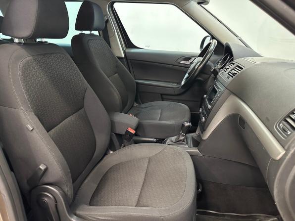 Skoda Yeti I с пробегом 2013 года, цена 870 000 рублей, 171879 км, внедорожник, Автокод Объявления