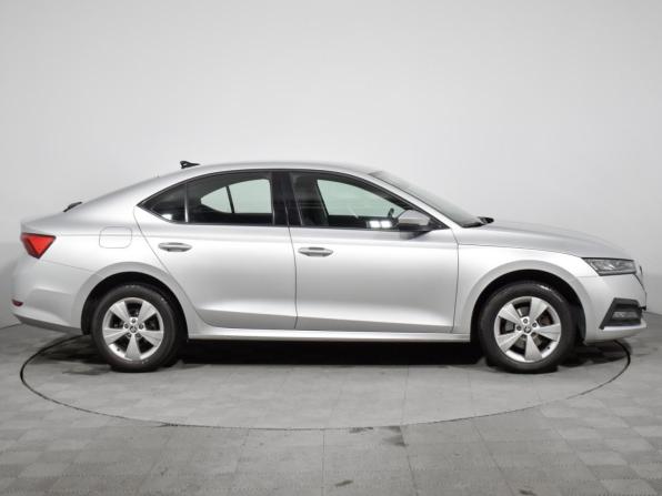 Skoda Octavia IV (A8) с пробегом 2021 года, цена 1 979 900 рублей, 152143 км, лифтбек, Автокод Объявления