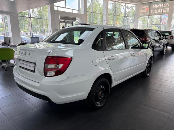 Lada (ВАЗ) Granta I Рестайлинг с пробегом 2025 года, цена 794 000 рублей, 39655 км, седан, Автокод Объявления