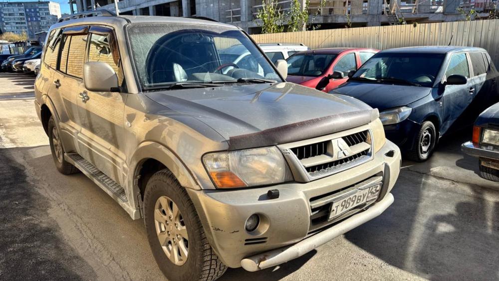 Mitsubishi Pajero III Рестайлинг Киров  - изображение 2