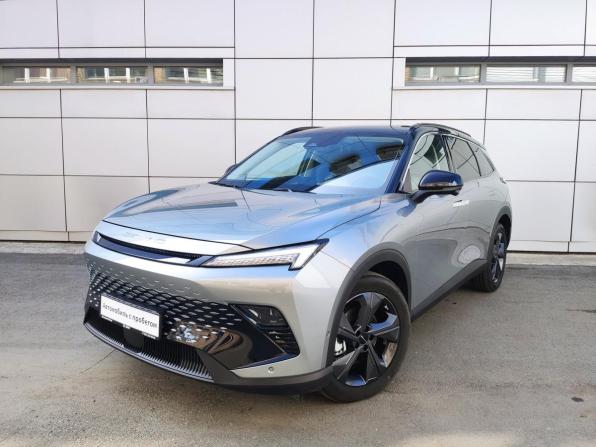 BAIC X55 с пробегом 2023 года, цена 2 290 000 рублей, 8000 км, внедорожник, Автокод Объявления