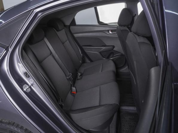 Hyundai Solaris II Рестайлинг с пробегом 2021 года, цена 1 600 000 рублей, 88050 км, седан, Автокод Объявления