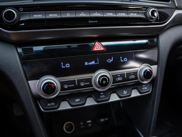Hyundai Elantra VI (AD) Рестайлинг с пробегом 2019 года, цена 1 700 000 рублей, 131971 км, седан, Автокод Объявления