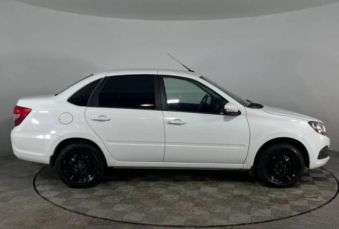 Lada (ВАЗ) Granta I Рестайлинг с пробегом 2023 года, цена 770 000 рублей, 34355 км, лифтбек, Автокод Объявления