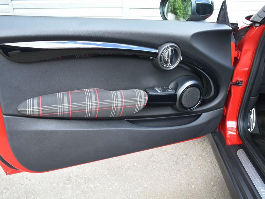 Mini Hatch III (F55/F56) Рестайлинг Москва  - изображение 14