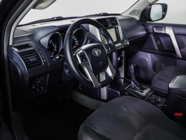Toyota Land Cruiser Prado 150 Series с пробегом 2012 года, цена 2 990 000 рублей, 211000 км, внедорожник, Автокод Объявления