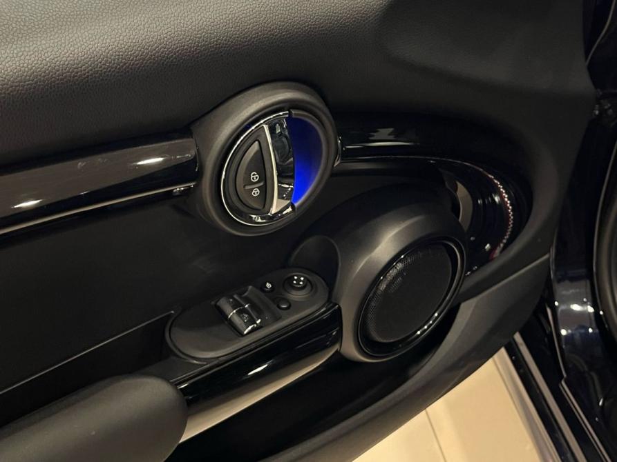 Mini Hatch III (F55/F56) Рестайлинг Москва  - изображение 13