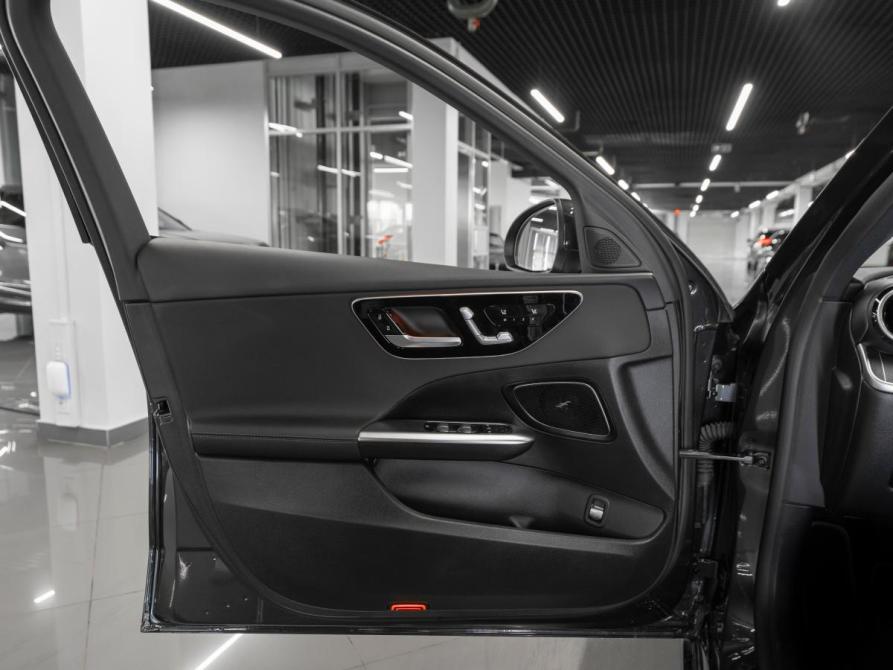 Mercedes-Benz C-Класс V (W206) Москва  - изображение 25