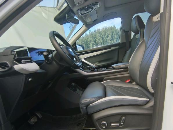 Geely Atlas II с пробегом 2024 года, цена 2 800 000 рублей, 61591 км, внедорожник, Автокод Объявления