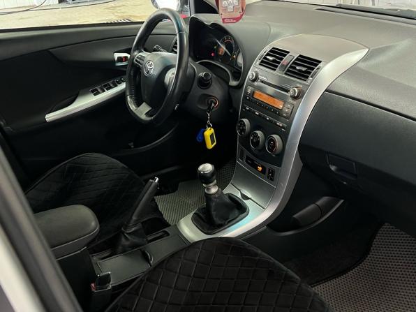 Toyota Corolla X (E140 E150) Рестайлинг с пробегом 2011 года, цена 960 000 рублей, 189308 км, седан, Автокод Объявления