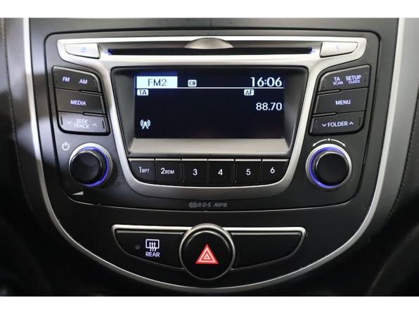 Hyundai Solaris I Рестайлинг с пробегом 2016 года, цена 849 000 рублей, 140207 км, седан, Автокод Объявления