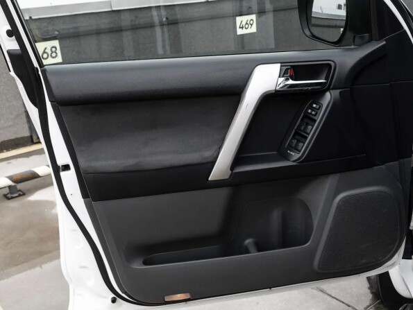 Toyota Land Cruiser Prado 150 Series с пробегом 2013 года, цена 2 790 000 рублей, 231647 км, внедорожник, Автокод Объявления