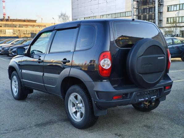 Chevrolet Niva I Рестайлинг с пробегом 2016 года, цена 629 000 рублей, 117000 км, внедорожник, Автокод Объявления