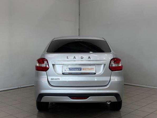Lada (ВАЗ) Granta I Рестайлинг с пробегом 2024 года, цена 729 000 рублей, 57479 км, лифтбек, Автокод Объявления