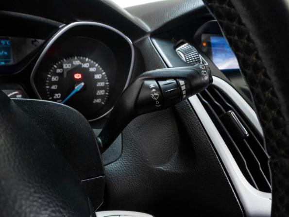 Ford Focus III с пробегом 2011 года, цена 699 000 рублей, 262352 км, хэтчбек, Автокод Объявления