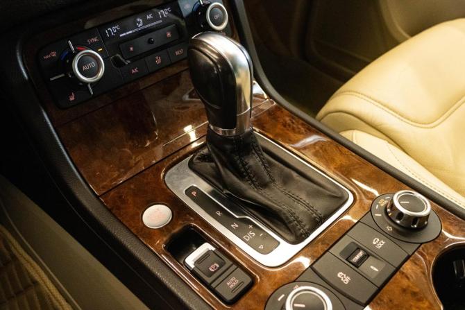 Volkswagen Touareg II с пробегом 2013 года, цена 2 600 000 рублей, 166608 км, внедорожник, Автокод Объявления