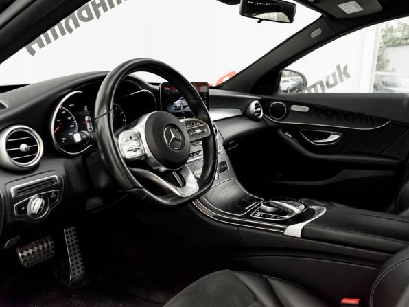 Mercedes-Benz C-Класс IV (W205) Рестайлинг с пробегом 2019 года, цена 3 040 000 рублей, 56852 км, седан, Автокод Объявления