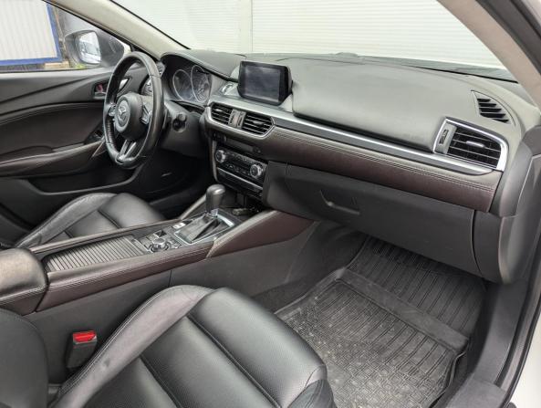 Mazda 6 III (GJ) Рестайлинг с пробегом 2016 года, цена 1 717 000 рублей, 160054 км, седан, Автокод Объявления
