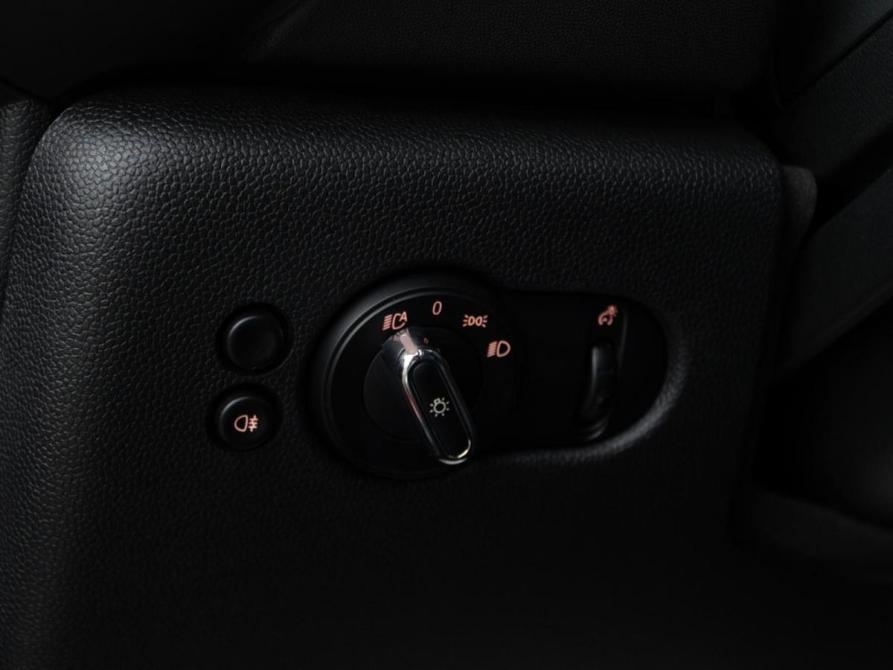 Mini Hatch III (F55/F56) Рестайлинг 2 Москва  - изображение 15