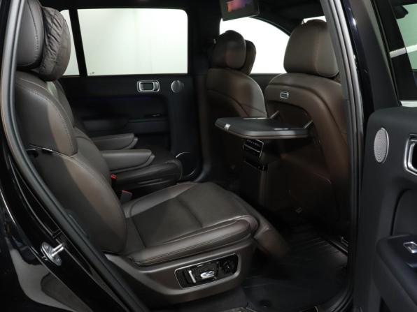Li Auto (Lixiang) L9 I с пробегом 2023 года, цена 6 299 000 рублей, 52534 км, внедорожник, Автокод Объявления