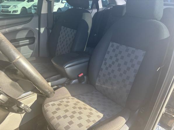 Ford Focus II Рестайлинг с пробегом 2009 года, цена 529 000 рублей, 257000 км, седан, Автокод Объявления