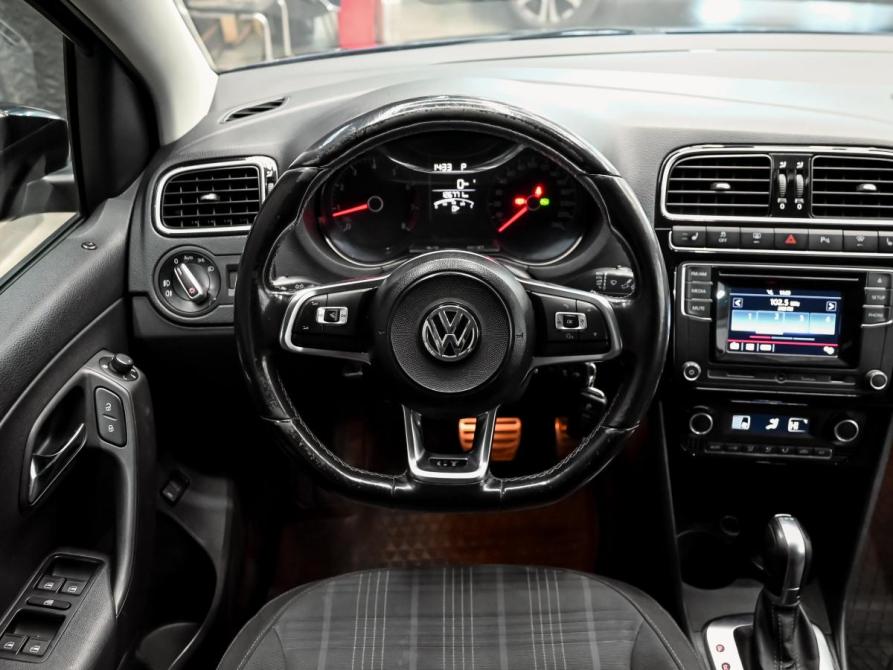 Volkswagen Polo V Рестайлинг Екатеринбург  - изображение 12