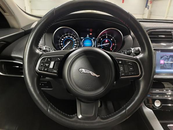 Jaguar F-Pace I с пробегом 2017 года, цена 2 650 000 рублей, 107596 км, внедорожник, Автокод Объявления