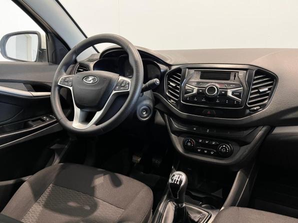 Lada (ВАЗ) Vesta I с пробегом 2019 года, цена 980 000 рублей, 92000 км, седан, Автокод Объявления