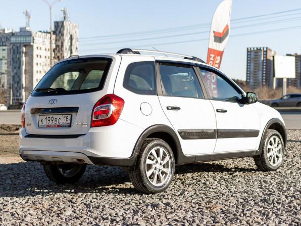 Lada (ВАЗ) Kalina II с пробегом 2017 года, цена 639 000 рублей, 72100 км, универсал, Автокод Объявления