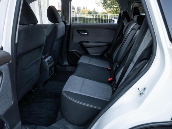 Nissan Rogue III с пробегом 2022 года, цена 2 625 000 рублей, 88757 км, внедорожник, Автокод Объявления