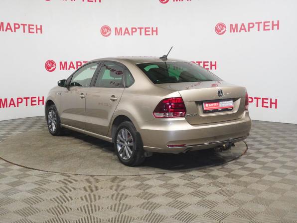 Volkswagen Polo V Рестайлинг с пробегом 2019 года, цена 1 280 000 рублей, 93461 км, седан, Автокод Объявления
