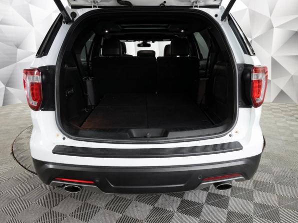 Ford Explorer V Рестайлинг 2 с пробегом 2018 года, цена 2 996 000 рублей, 135000 км, внедорожник, Автокод Объявления