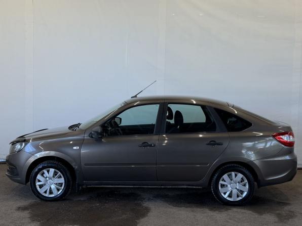 Lada (ВАЗ) Granta I Рестайлинг с пробегом 2020 года, цена 350 000 рублей, 297651 км, лифтбек, Автокод Объявления