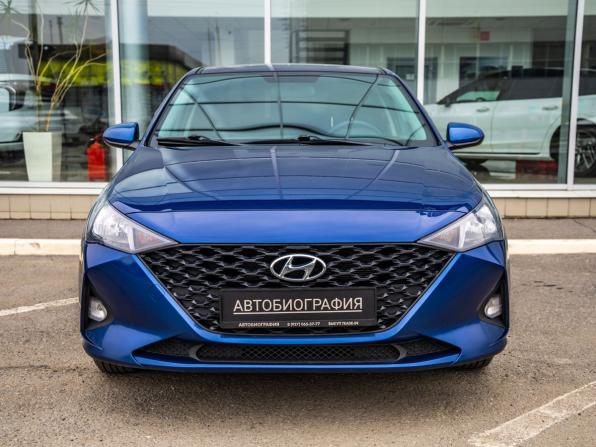 Hyundai Solaris II Рестайлинг с пробегом 2021 года, цена 1 535 000 рублей, 57260 км, седан, Автокод Объявления
