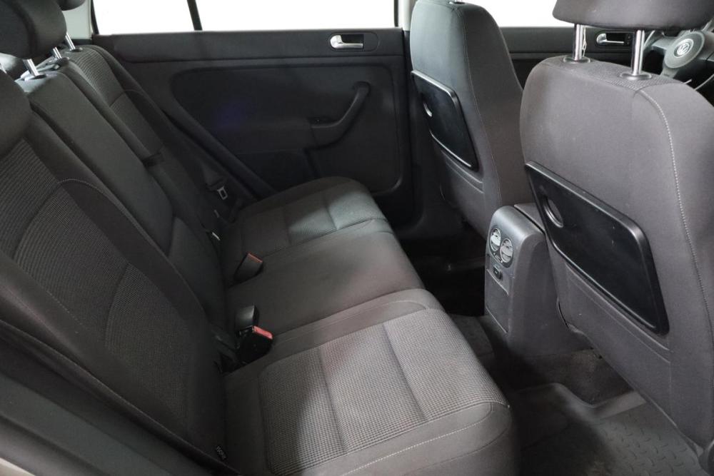 Volkswagen Golf Plus II Санкт-Петербург  - изображение 11