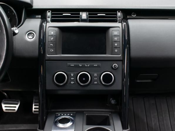 Land Rover Discovery V с пробегом 2017 года, цена 4 500 000 рублей, 122721 км, внедорожник, Автокод Объявления
