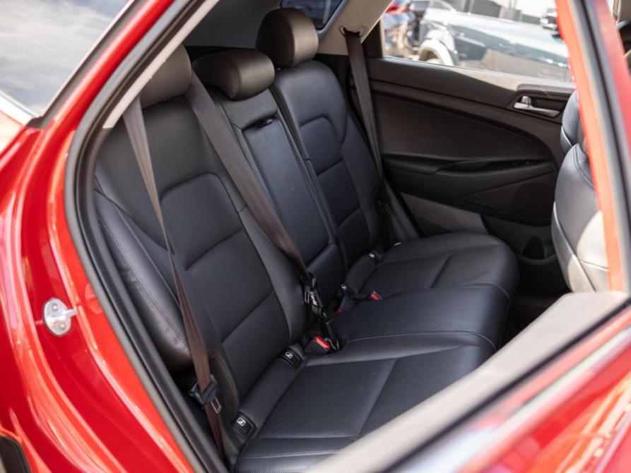 Hyundai Tucson III Сочи  - изображение 7