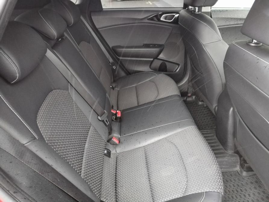 Kia Ceed III Санкт-Петербург  - изображение 20