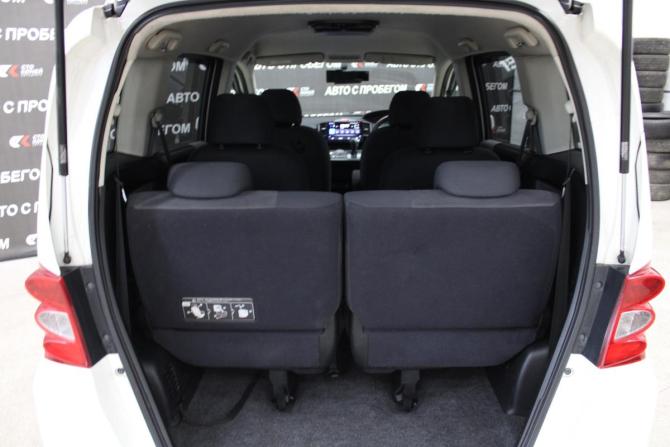 Honda Freed I с пробегом 2010 года, цена 1 038 000 рублей, 151828 км, компактвэн, Автокод Объявления