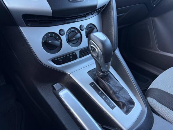 Ford Focus III с пробегом 2013 года, цена 565 000 рублей, 291000 км, седан, Автокод Объявления