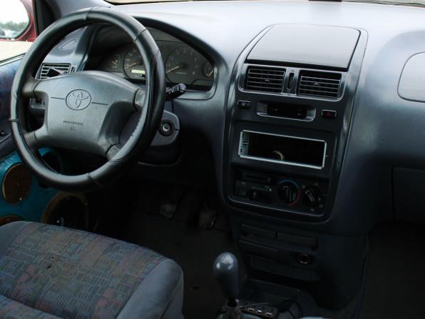 Toyota Picnic I с пробегом 1997 года, цена 219 000 рублей, 735002 км, компактвэн, Автокод Объявления