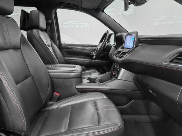 Chevrolet Tahoe V с пробегом 2021 года, цена 8 900 000 рублей, 41786 км, внедорожник, Автокод Объявления