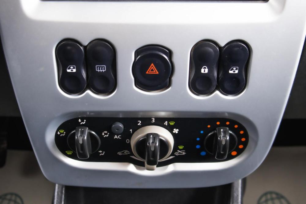 Renault Sandero I Пермь  - изображение 17