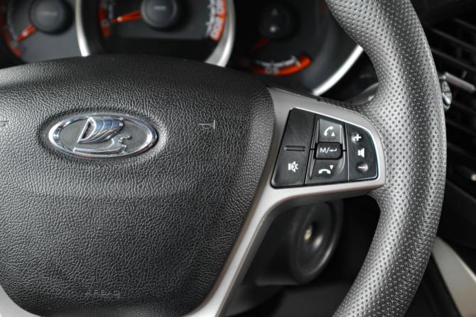 Lada (ВАЗ) Vesta I с пробегом 2019 года, цена 999 000 рублей, 146580 км, универсал, Автокод Объявления