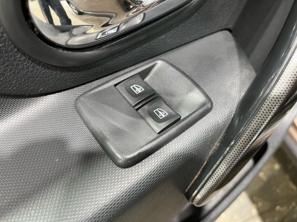 Renault Logan II Рестайлинг с пробегом 2020 года, цена 820 000 рублей, 191464 км, седан, Автокод Объявления