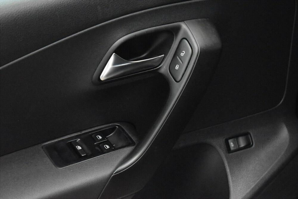 Volkswagen Polo V Москва  - изображение 9