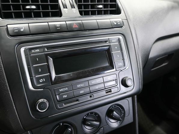 Volkswagen Polo V с пробегом 2013 года, цена 699 900 рублей, 243127 км, седан, Автокод Объявления