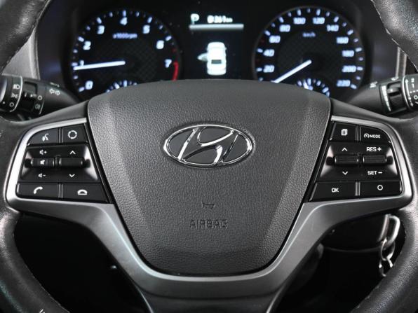 Hyundai Solaris II Рестайлинг с пробегом 2021 года, цена 1 615 000 рублей, 124198 км, седан, Автокод Объявления